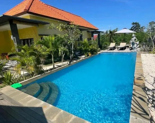 Dream Beach Hostel Lembongan